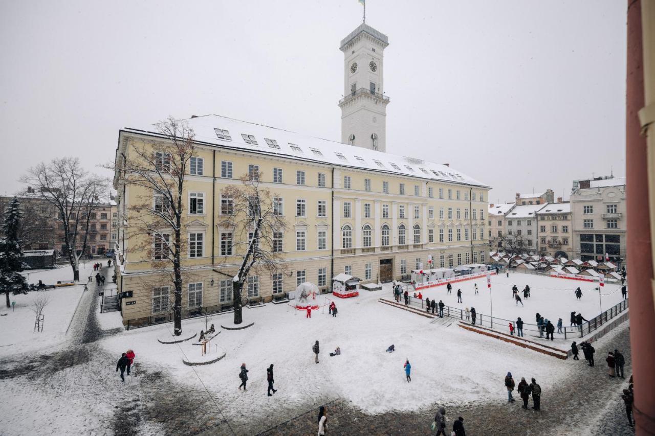 View On Rynok Square Apartments Лвив Екстериор снимка